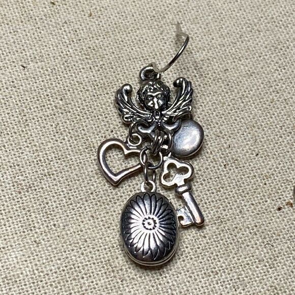 💛 Sterling Silver Plated Cherub Heart & Locket Drop Earrings - Picture 4 of 6